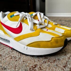 Nike Air Max Dawn Sulfur Yellow and Siren Red Size 11
